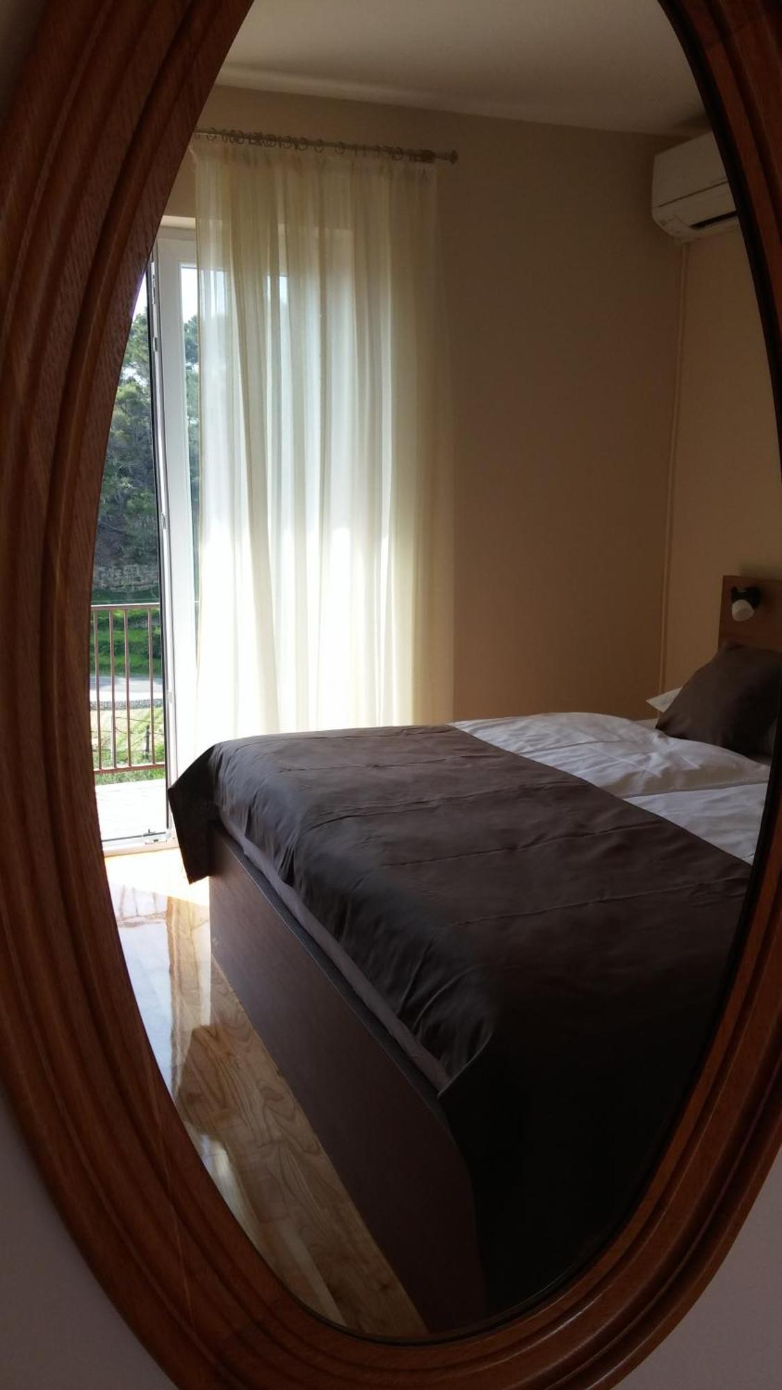 Rooms Vukusic Rab Town Room photo