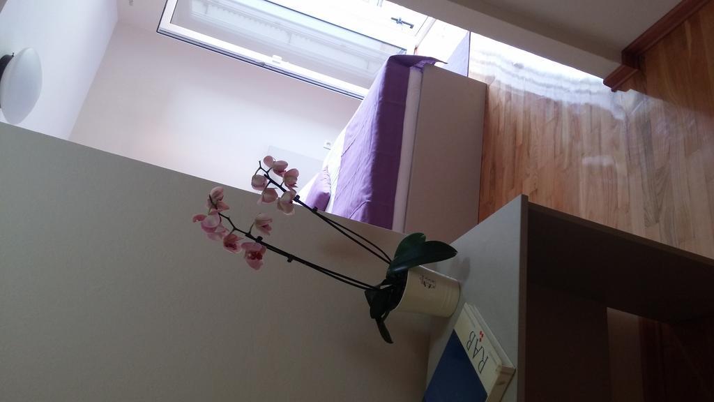 Rooms Vukusic Rab Town Exterior photo
